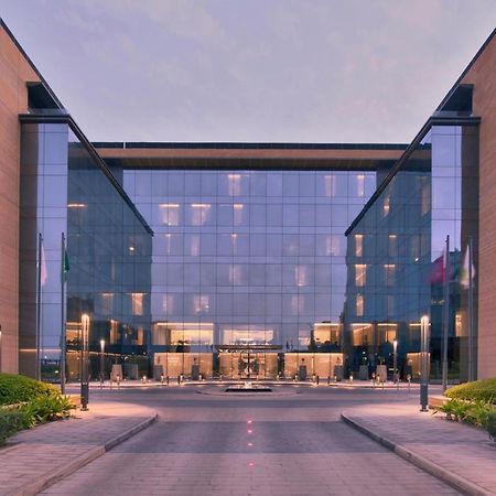 Views Hotel & Residences - Emaar King Abdullah Economic City Екстер'єр фото