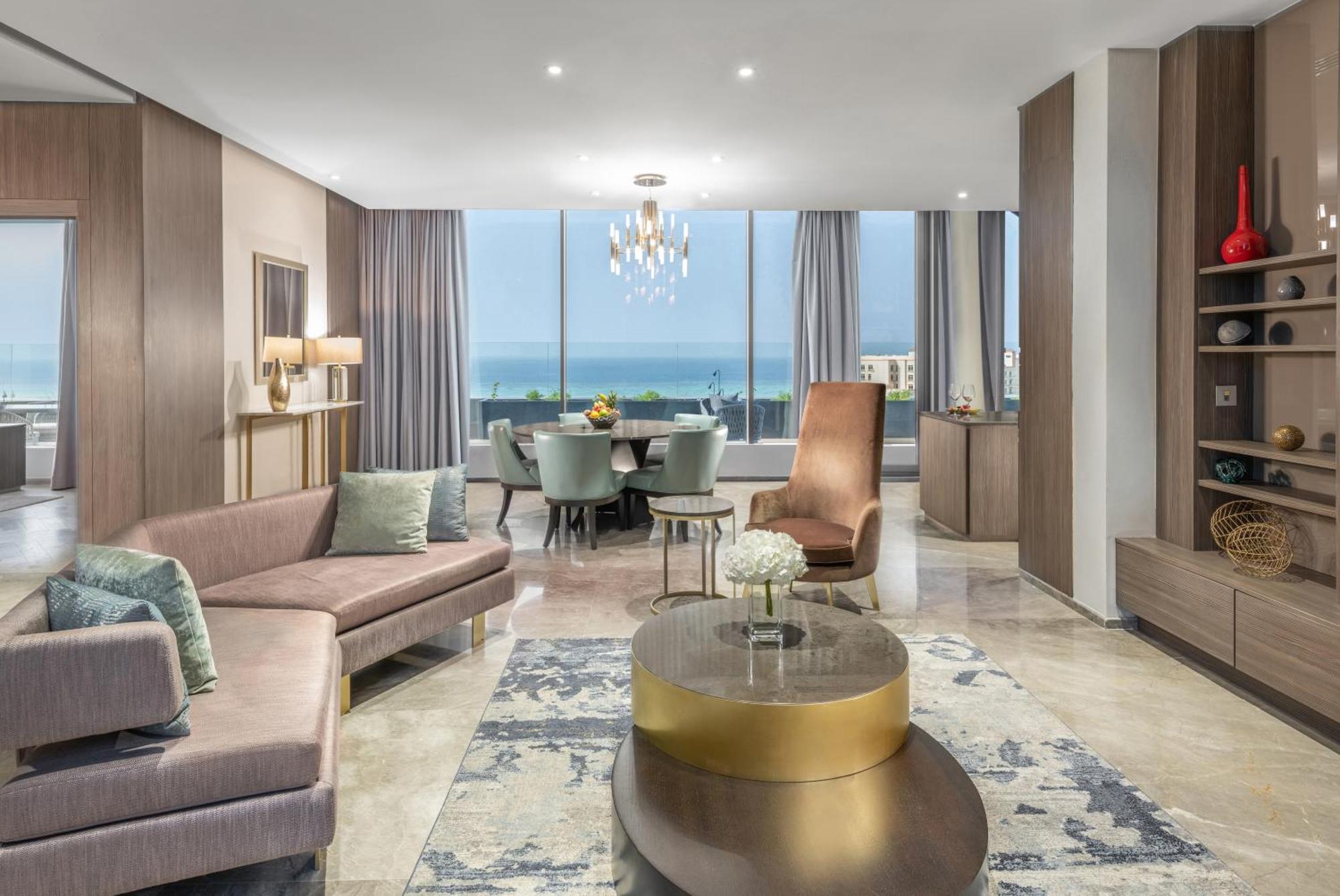 Views Hotel & Residences - Emaar King Abdullah Economic City Екстер'єр фото