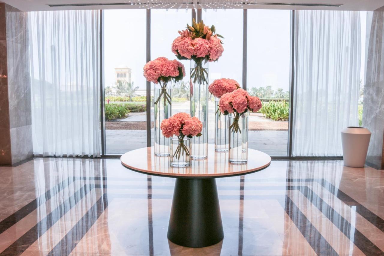 Views Hotel & Residences - Emaar King Abdullah Economic City Екстер'єр фото