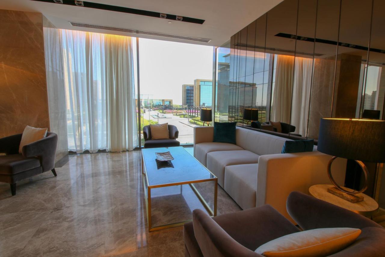 Views Hotel & Residences King Abdullah Economic City Екстер'єр фото