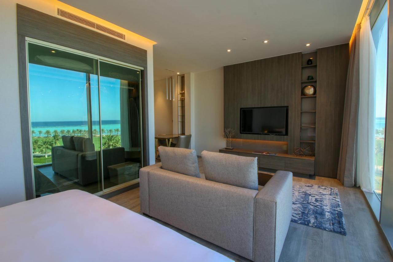 Views Hotel & Residences - Emaar King Abdullah Economic City Екстер'єр фото