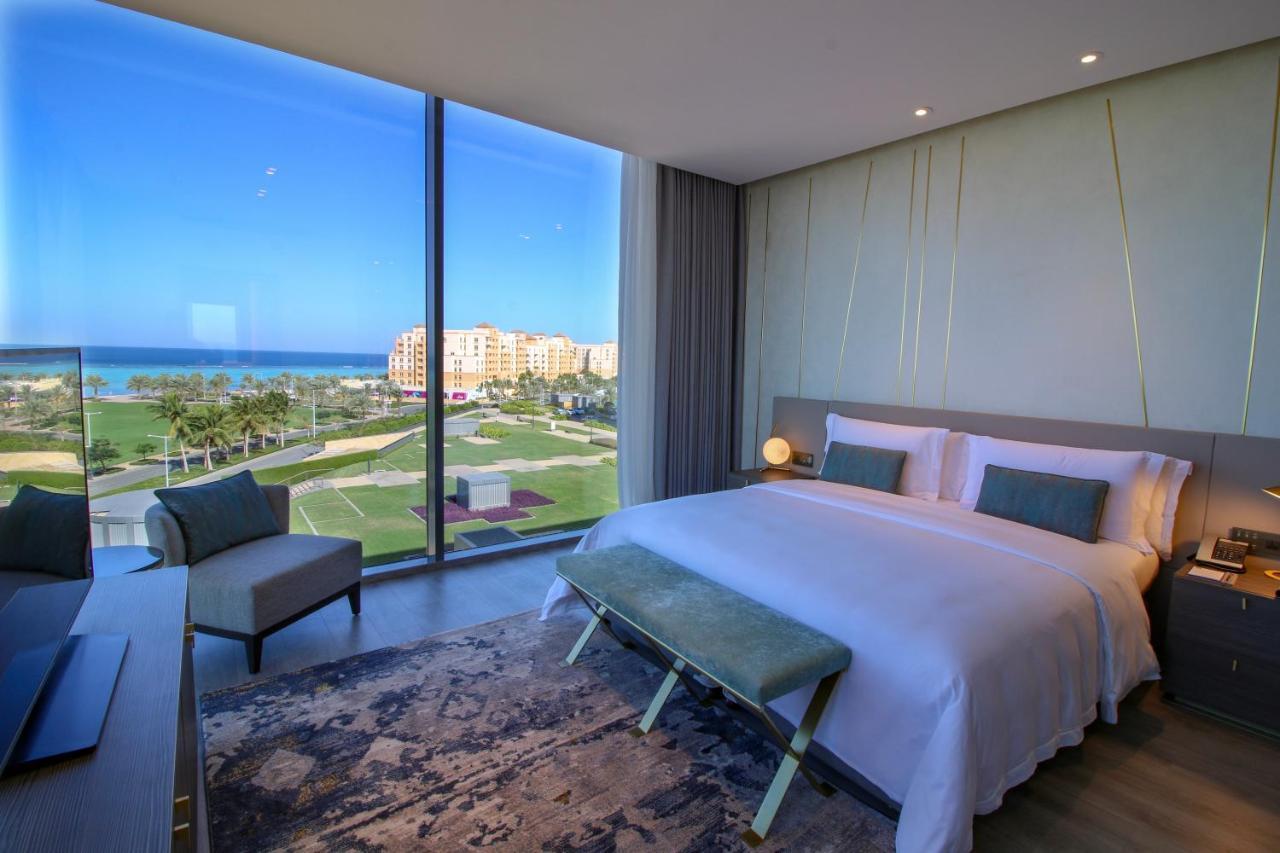 Views Hotel & Residences - Emaar King Abdullah Economic City Екстер'єр фото