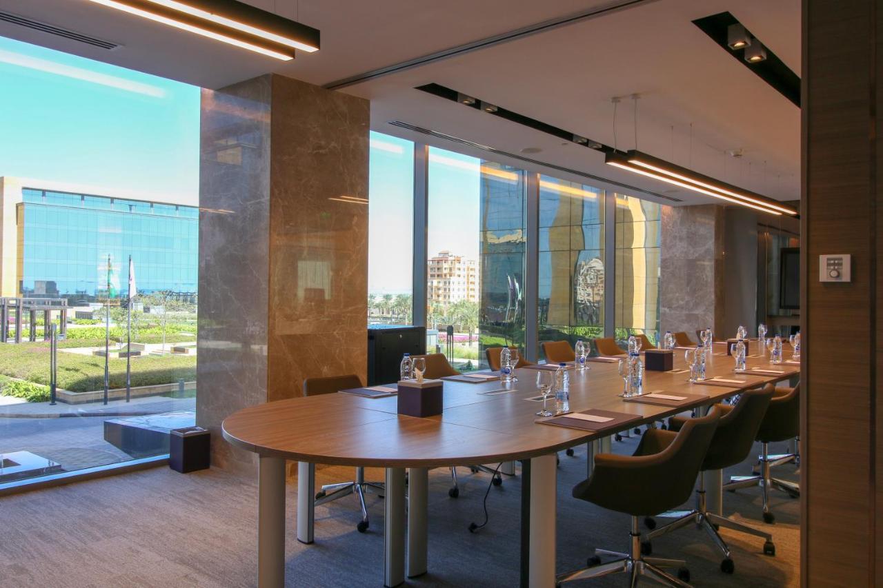 Views Hotel & Residences - Emaar King Abdullah Economic City Екстер'єр фото